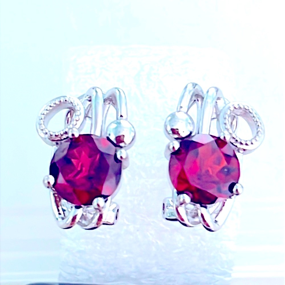 1.5 CT Garnet 14KGP Earrings